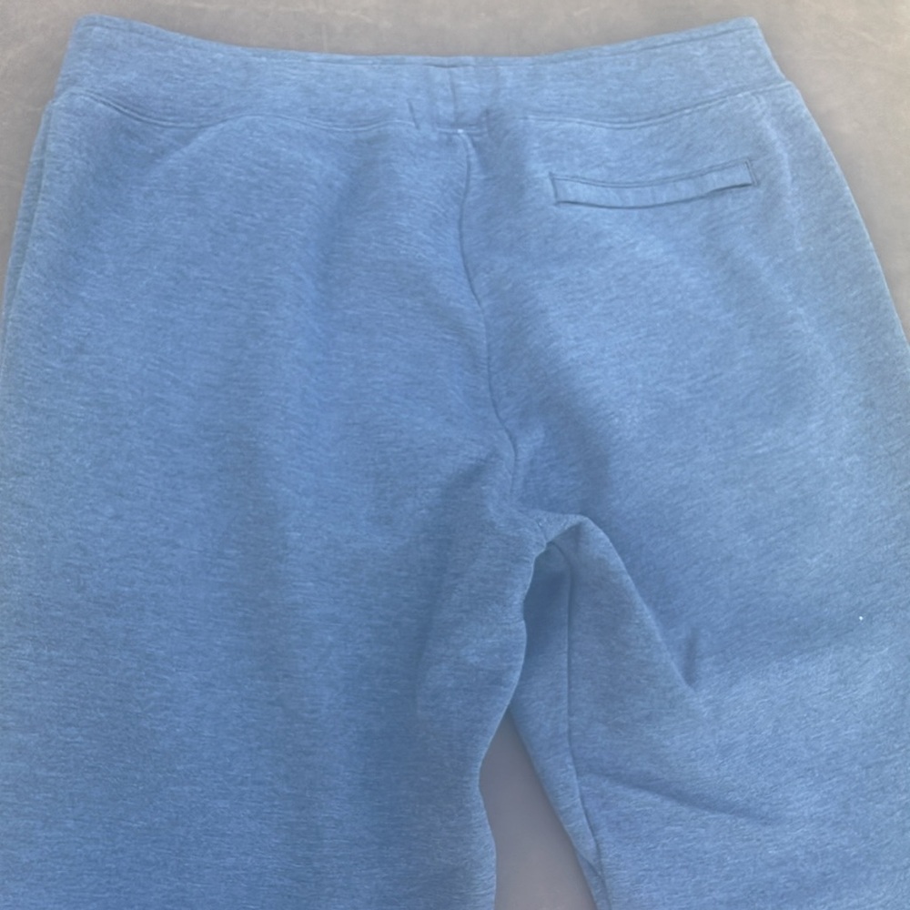 Polo Ralph Lauren size medium men’s sweatpants, gray, non-smoking home. - Picture 9 of 9